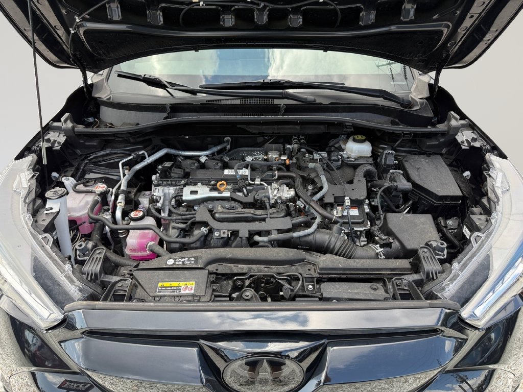 Used 2023 Toyota Corolla Cross AWD Hybrid image 19
