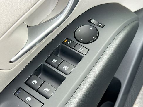 New 2026 Hyundai Tucson SEL image 8