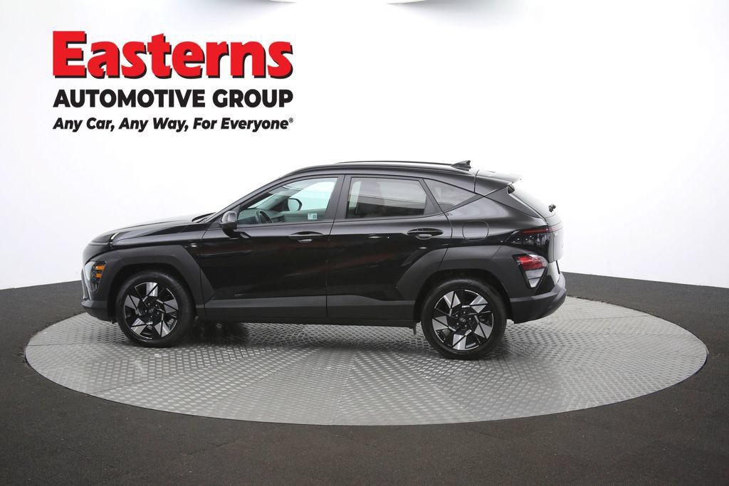 Used 2024 Hyundai Kona SEL FWD image 42