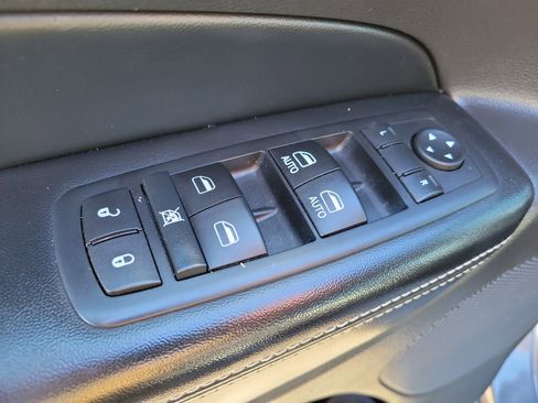 Used 2015 Jeep Grand Cherokee Limited image 20