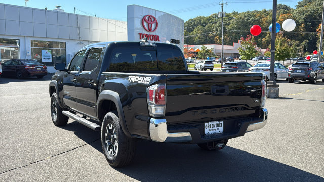 Certified 2023 Toyota Tacoma TRD Off-Road w/ TRD Premium Off Road Package AWD/4WD image 4