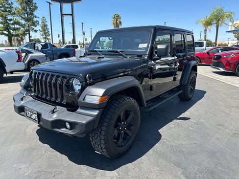 Used 2021 Jeep Wrangler Unlimited Sport AWD/4WD image 3
