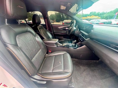 Used 2024 Buick Envista Avenir FWD image 17