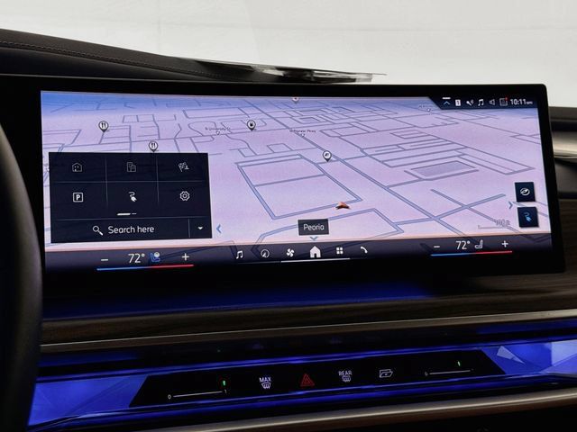 Certified 2023 BMW i7 xDrive60 w/ Executive Package 2 AWD/4WD image 13