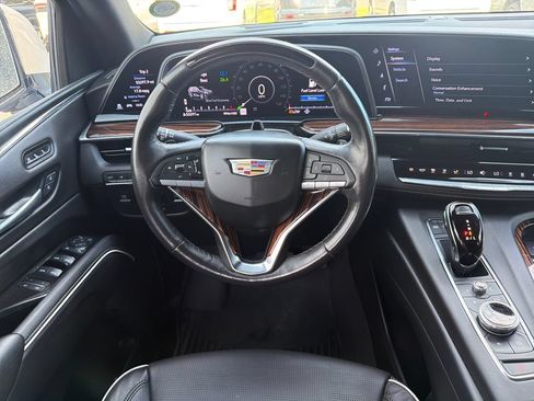 Certified 2024 Cadillac Escalade Premium Luxury w/ Performance Package AWD/4WD image 14