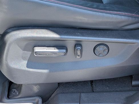Certified 2024 Honda Odyssey Sport image 30