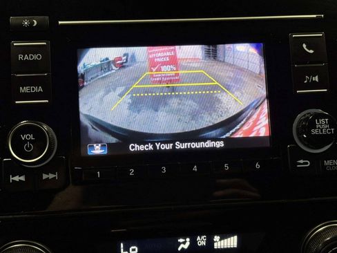 Used 2020 Honda CR-V LX image 44