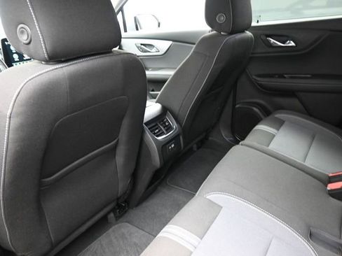 Used 2024 Chevrolet Blazer LT w/ Convenience Package image 17