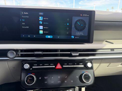 Used 2025 Hyundai Tucson Blue image 12