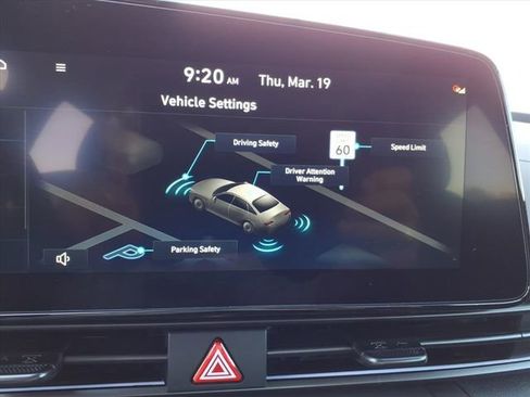 New 2026 Hyundai Elantra Sport FWD image 11