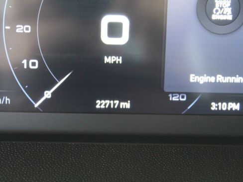Used 2025 RAM ProMaster 2500 w/ U-Haul Equipment Group FWD image 27