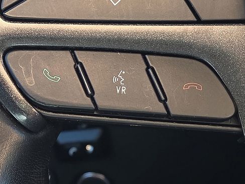 Used 2019 Dodge Charger SXT image 28