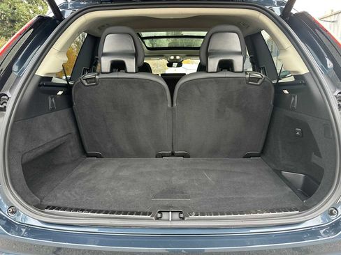Certified 2025 Volvo XC90 B6 Plus image 14