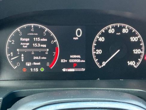 Used 2023 Honda Pilot TrailSport image 23