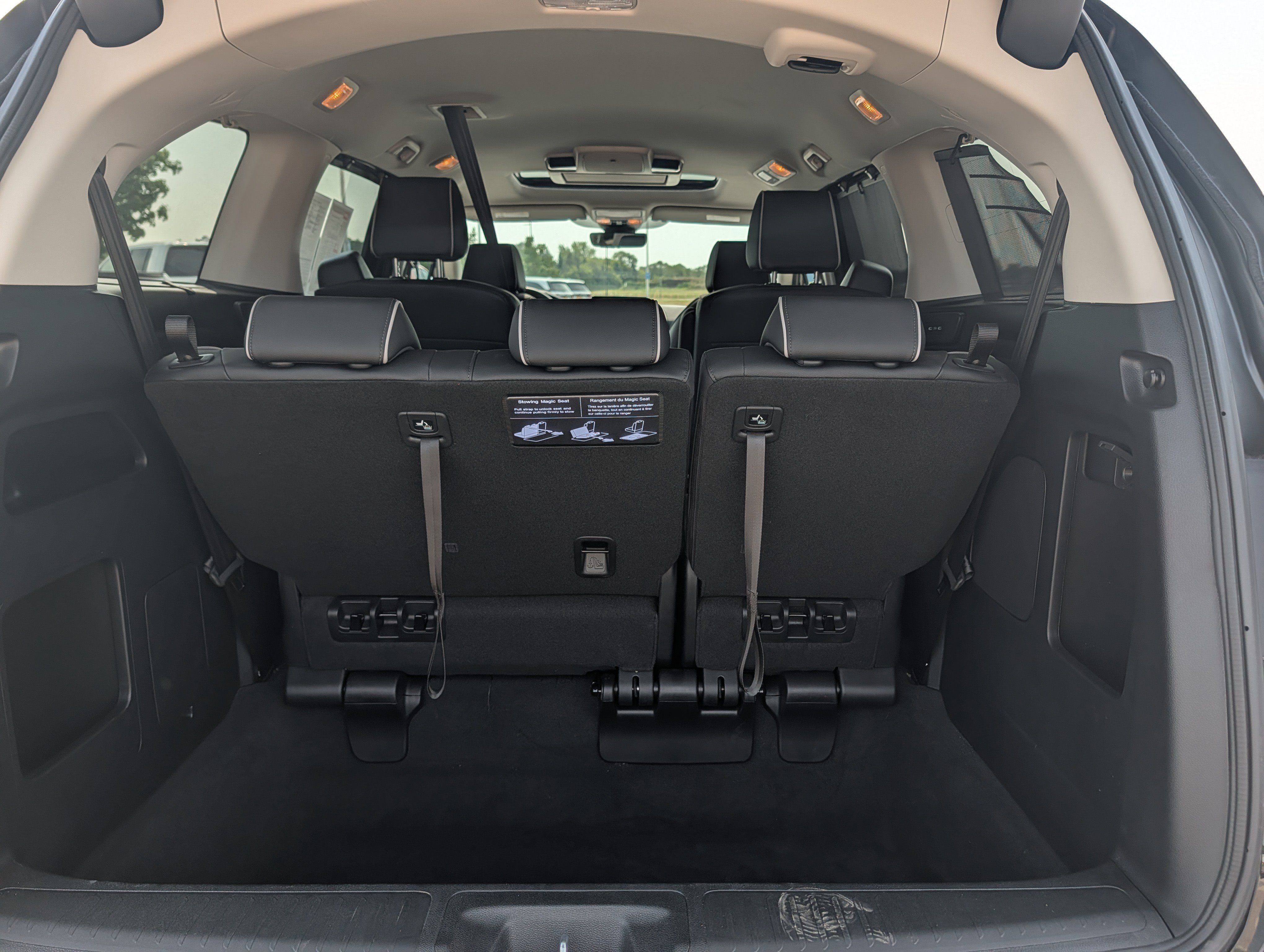 Used 2026 Honda Odyssey Elite image 19