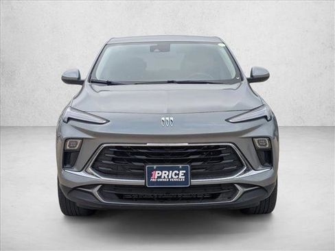 Used 2025 Buick Encore GX Preferred image 2