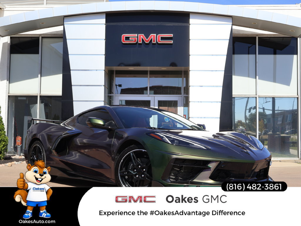 Used 2024 Chevrolet Corvette Stingray Preferred Cpe RWD image 1