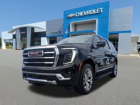 New 2026 GMC Yukon XL Elevation w/ LPO, Floor Liner Package RWD image 9