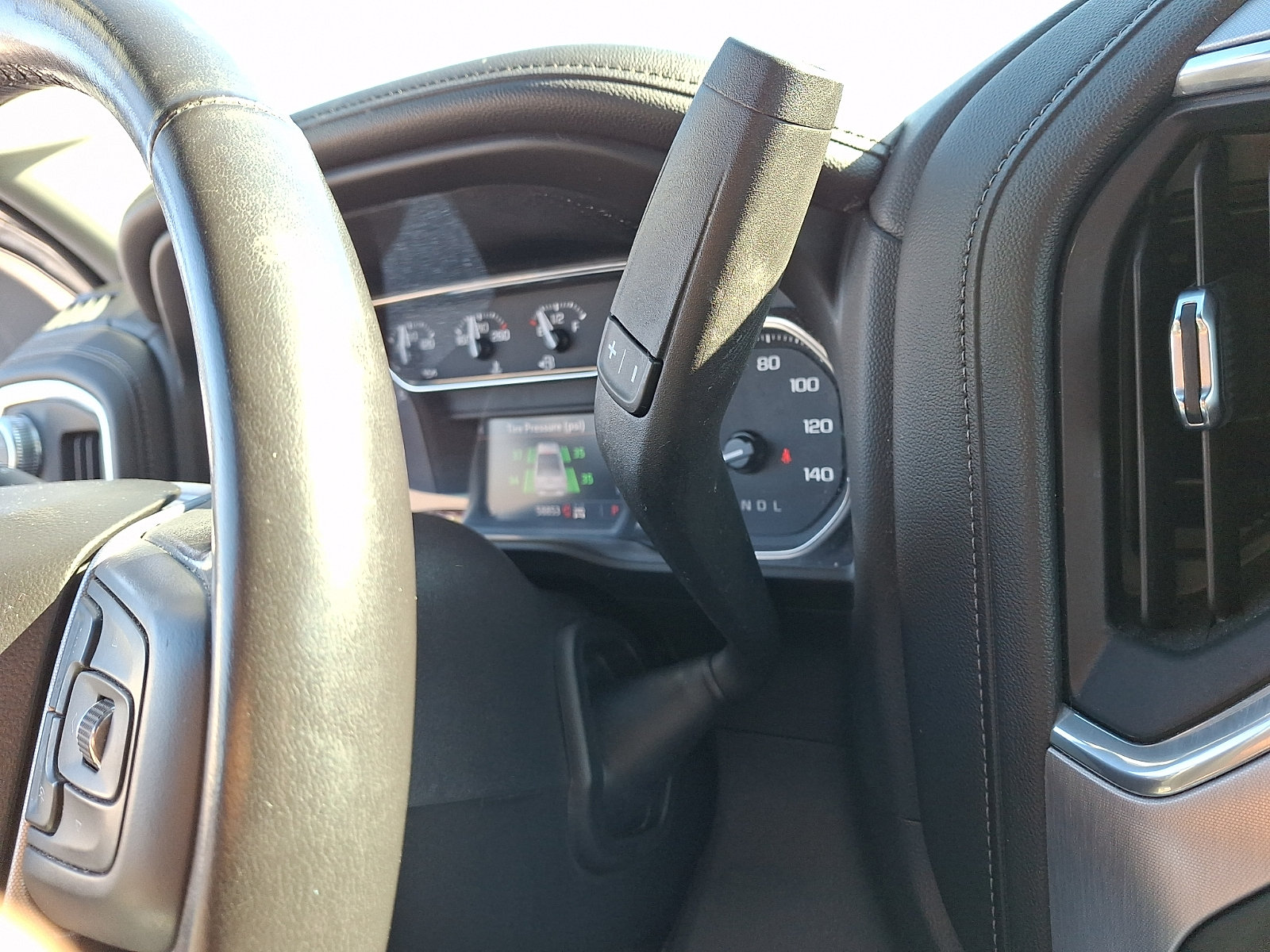 Used 2020 GMC Sierra 1500 Elevation w/ Elevation Value Package AWD/4WD image 15