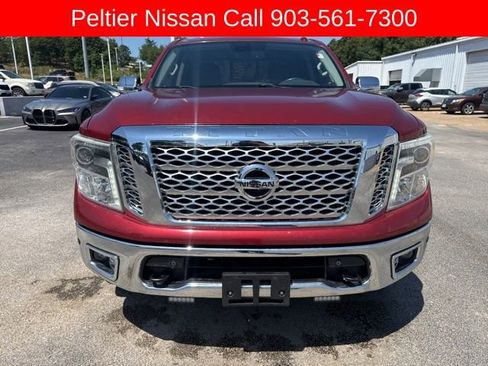 Used 2017 Nissan Titan SL AWD/4WD image 8