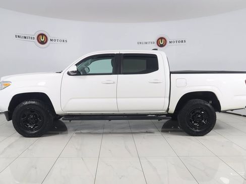 Used 2022 Toyota Tacoma SR image 35