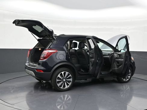 Used 2022 Buick Encore Preferred w/ Safety Package AWD/4WD image 31