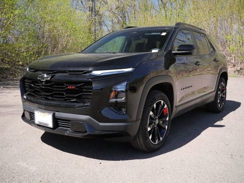 Used 2025 Chevrolet Equinox RS w/ Safety and Technology Package AWD/4WD image 3