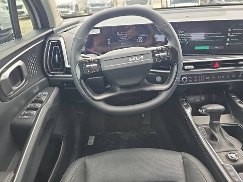 New 2026 Kia Sorento S AWD/4WD image 13