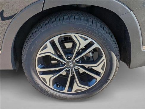 Used 2019 Hyundai Santa Fe AWD image 4