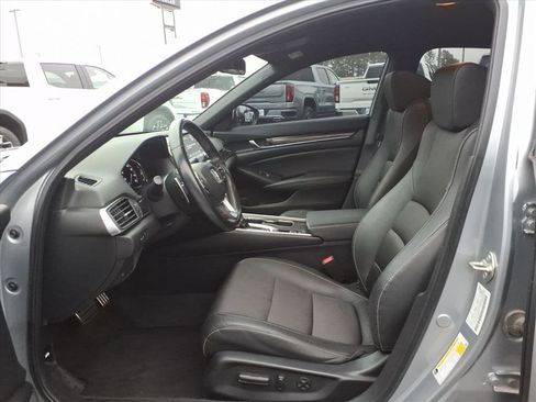Used 2020 Honda Accord Sport image 17