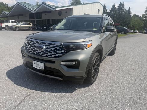 Used 2020 Ford Explorer Platinum w/ Premium Technology Package AWD/4WD image 1
