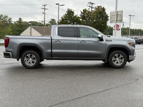 Used 2020 GMC Sierra 1500 SLE w/ SLE Value Package AWD/4WD image 7