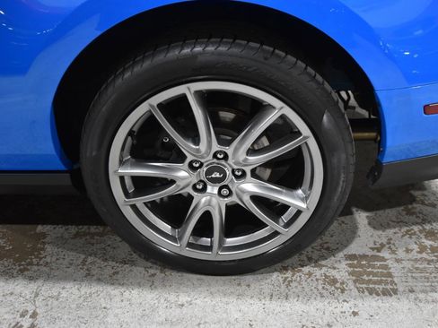 Used 2012 Ford Mustang GT Premium w/ Brembo Brake Pkg RWD image 45