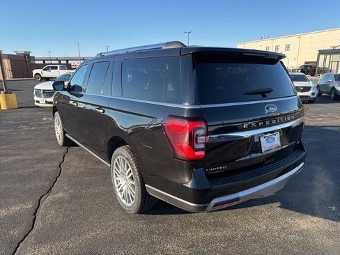 Used 2024 Ford Expedition Max Limited image 3