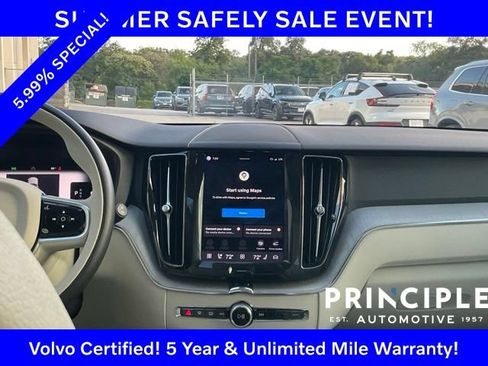 Certified 2023 Volvo XC60 B5 Plus w/ Climate Package FWD image 20