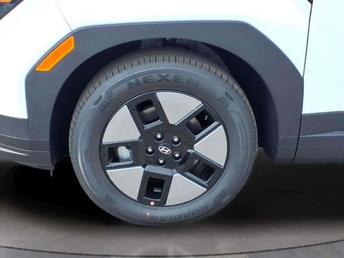 New 2026 Hyundai Santa Fe SEL FWD image 15