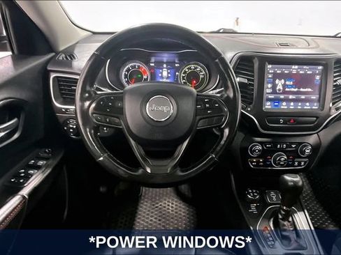 Used 2020 Jeep Cherokee Trailhawk w/ Comfort & Convenience Group AWD/4WD image 11