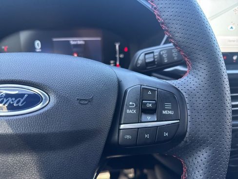 Used 2024 Ford Escape ST-Line w/ Tech Pack #1 image 19