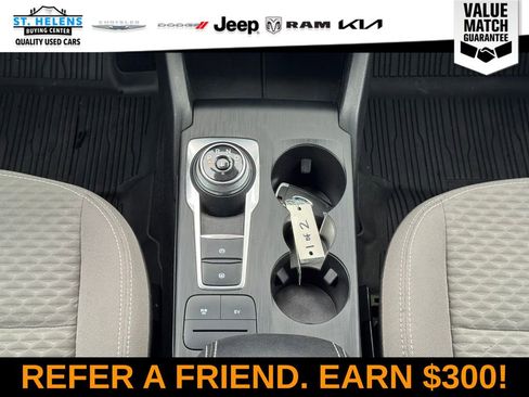 Used 2022 Ford Escape SE FWD image 27