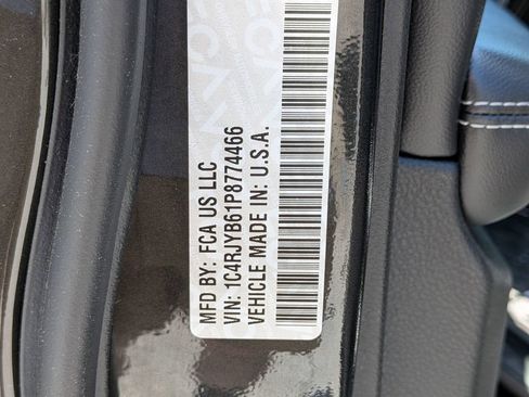 Used 2023 Jeep Grand Cherokee 4WD 4xe image 35
