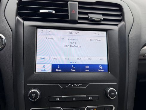Certified 2020 Ford Fusion SE w/ Equipment Group 151A FWD image 34