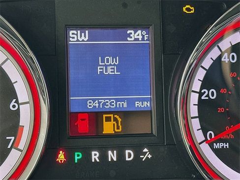 Used 2017 Dodge Grand Caravan GT image 29