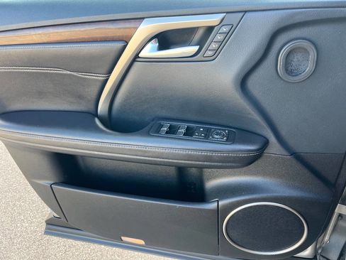 Used 2018 Lexus RX 350 AWD w/ Premium Package image 23
