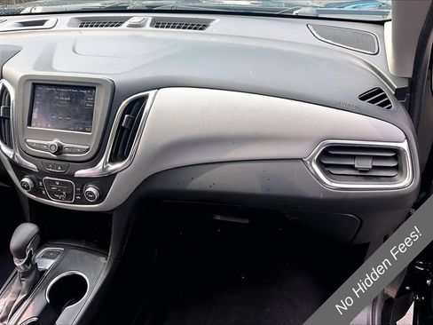 Used 2022 Chevrolet Equinox LS AWD/4WD image 12