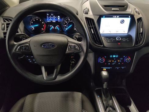 Used 2017 Ford Escape SE w/ Equipment Group 201A FWD image 22