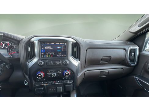 Used 2022 Chevrolet Silverado 1500 LTZ image 17