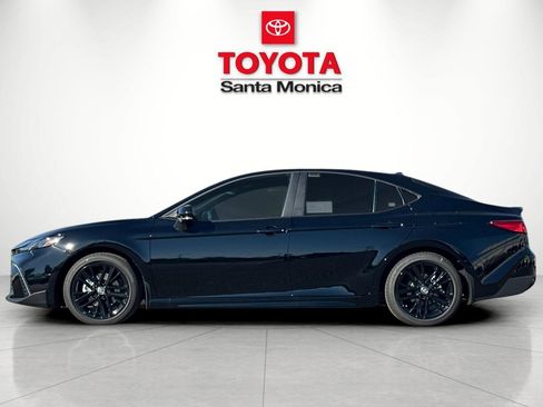 New 2026 Toyota Camry SE image 8