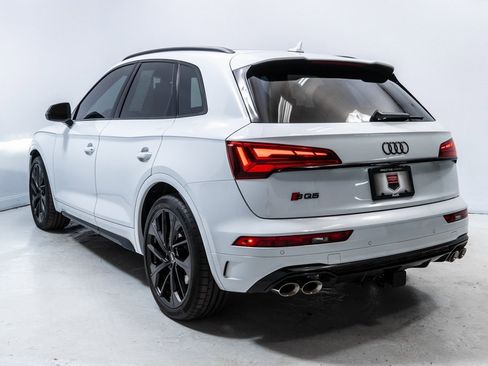 Used 2025 Audi SQ5 Premium Plus image 3