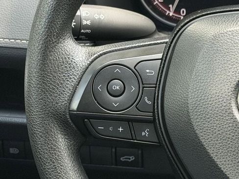 Certified 2025 Toyota RAV4 XLE w/ Convenience Package FWD image 14