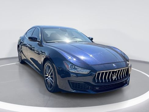 Used 2018 Maserati Ghibli S Q4 AWD/4WD image 1